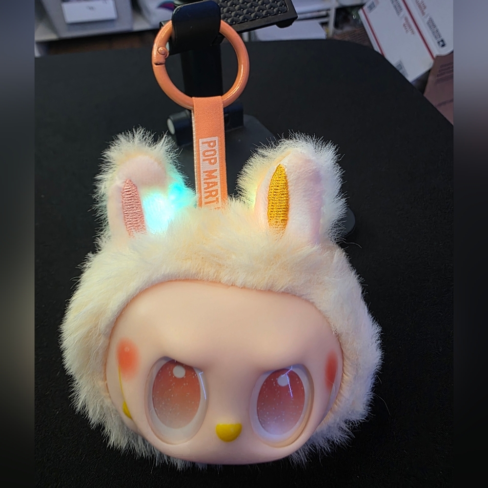 Labubu Fluffy Keychain - 5th Design - Picture 3 of 4